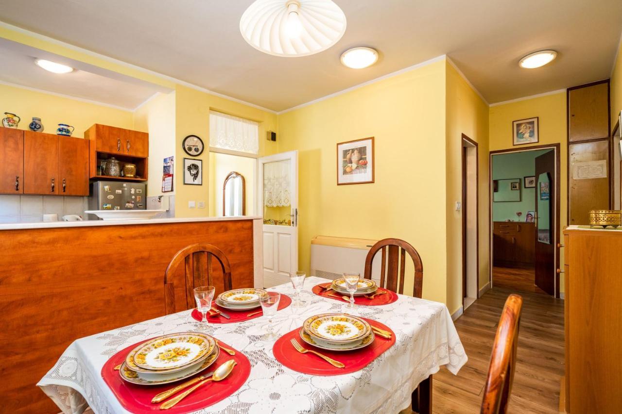 Apartament Bozica